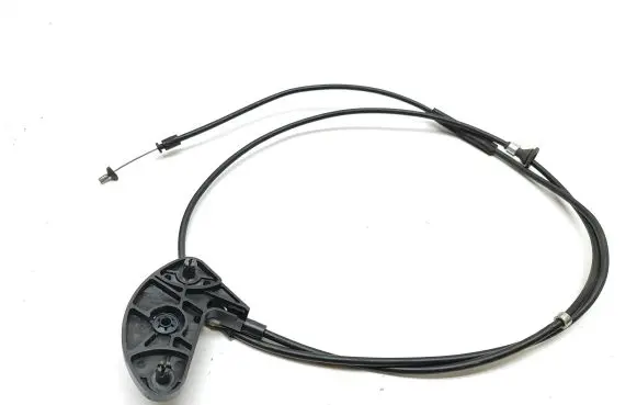 Ford Focus Engine bonnet/hood lock release cable AM5T15C657AA