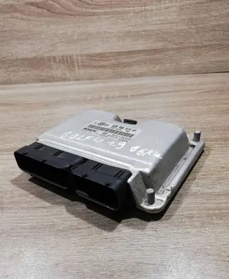 Volkswagen Golf IV Engine control unit/module ECU 038906019KP 0281011191