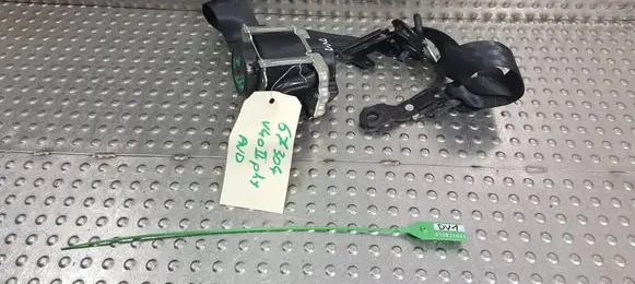 Volvo V40 Front seatbelt 31484536