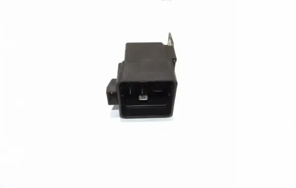 Mitsubishi Pajero Other relay MR500531