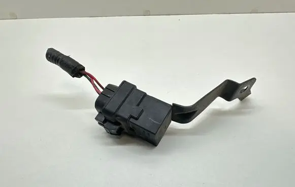 Dodge Durango III Coolant fan relay 56007080AB 68086357AA