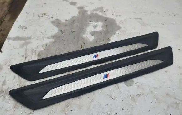 BMW X2 F39 Front sill trim cover 7263315