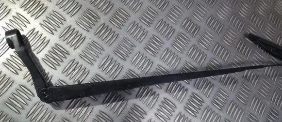 Nissan Note (E11) Front wiper blade arm NWBM7199