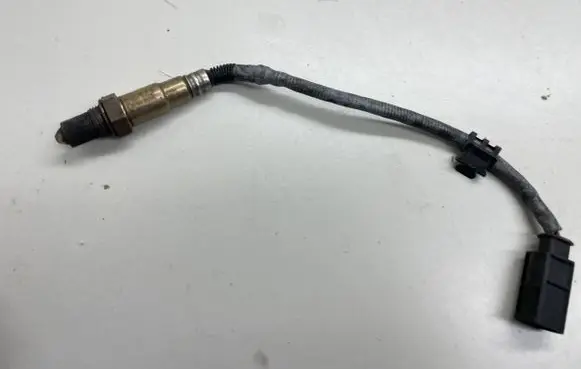 Mercedes-Benz ML W166 Lambda probe sensor 0065421718 0281004201
