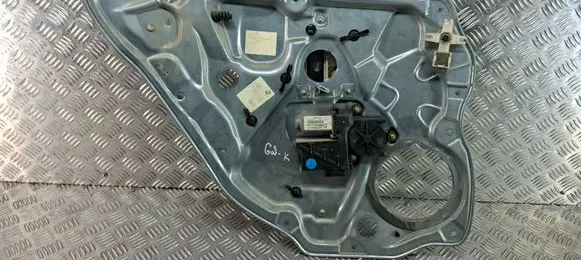 Volkswagen Polo Rear door window regulator with motor 6Q0839751