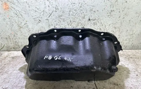 Oil sump