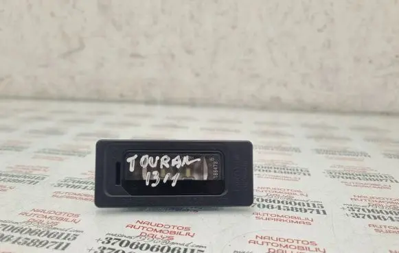Volkswagen Touran II Number plate light 3AF943021A