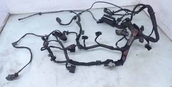 Mercedes-Benz C W203 Engine installation wiring loom