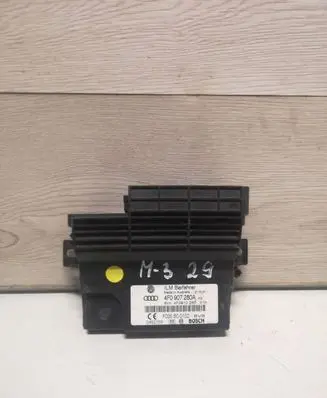 Audi A6 S6 C7 4G Other control units/modules 4F0907280A F005S00102 4F0910280