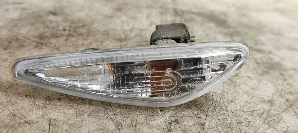 Mazda 6 Front fender indicator light P7389R