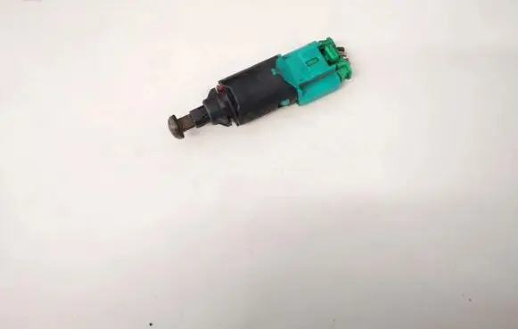 Peugeot 406 Brake pedal sensor switch 9650688480