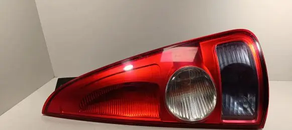 Renault Espace - Grand espace IV Rear/tail lights 8200027152