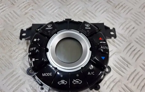Nissan Note (E12) Climate control unit 275003VU2A