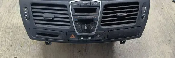 Renault Laguna III Climate control/heater control trim 