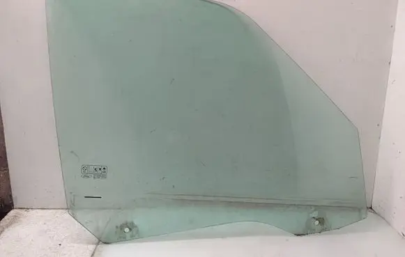 Ford Galaxy Front door window glass four-door 43R001025