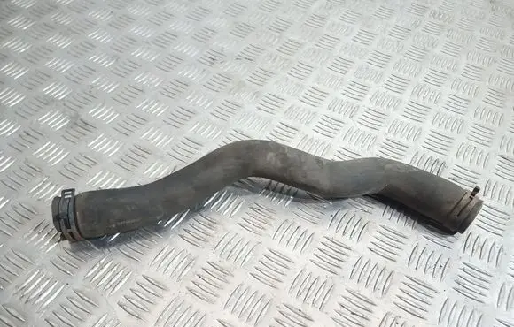 Opel Insignia A Engine coolant pipe/hose 13350532