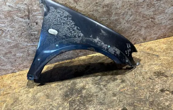 Mitsubishi L200 Fender 