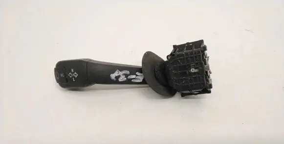 BMW 7 E38 Indicator stalk 8352172