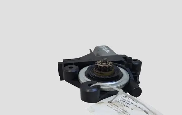 Volvo V70 Front door window regulator motor 970713101 1174077 080215