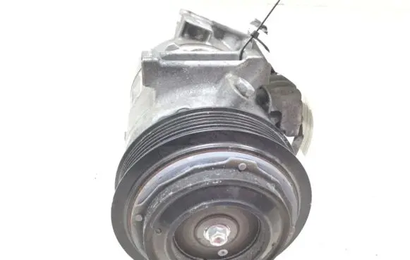 Nissan Qashqai Air conditioning (A/C) compressor (pump) 926004EB2A