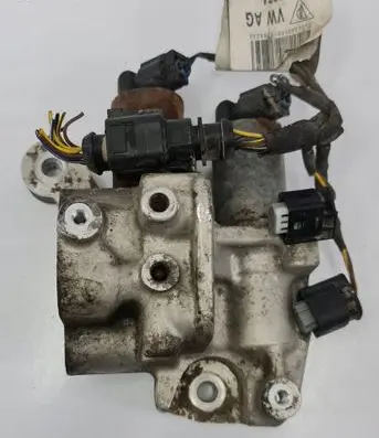 Porsche Cayenne (92A) Active stabilizer control/valve assembly 7P5511853