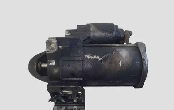 BMW 1 F20 F21 Starter motor 857190503 0001172407