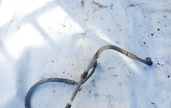 Opel Zafira A Air conditioning (A/C) pipe/hose 