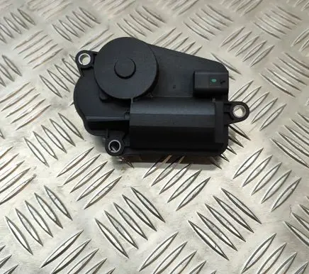 BMW 5 G30 G31 G38 Intake manifold valve actuator/motor 18307102452 8582069