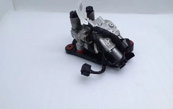 BMW 5 F10 F11 Air suspension compressor 6775258 10641010