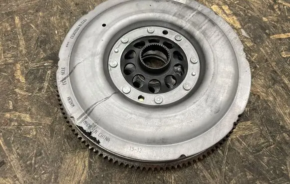 Volvo XC40 Flywheel 31367653