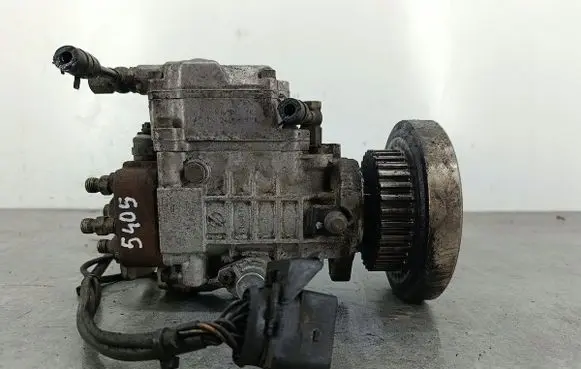 Volkswagen II LT Fuel injection high pressure pump