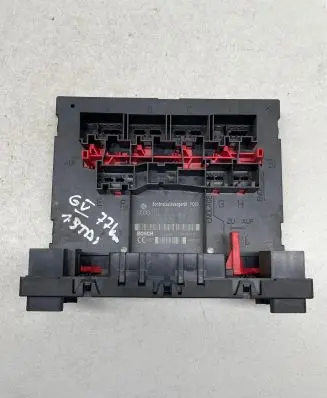 Volkswagen Golf V Comfort/convenience module 1K0937049L F005V00459 H30S0701