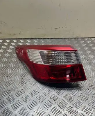 Renault Latitude (L70) Rear/tail lights