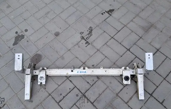 Mercedes-Benz A W176 Front bumper cross member A2466200019
