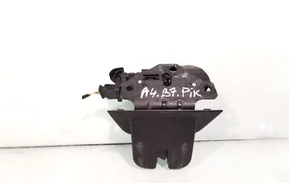 Audi A4 S4 B7 8E 8H Tailgate/trunk/boot lock/catch/latch 8P4827505B
