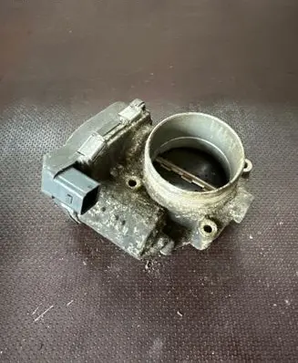 BMW 7 F01 F02 F03 F04 Throttle valve 7555944