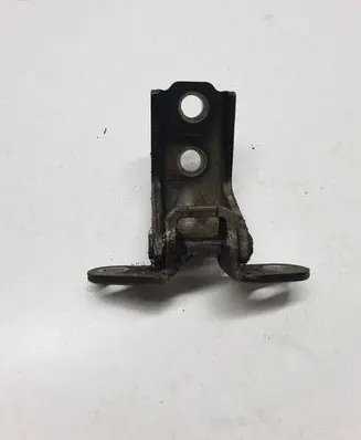 KIA Sorento Front door lower hinge 