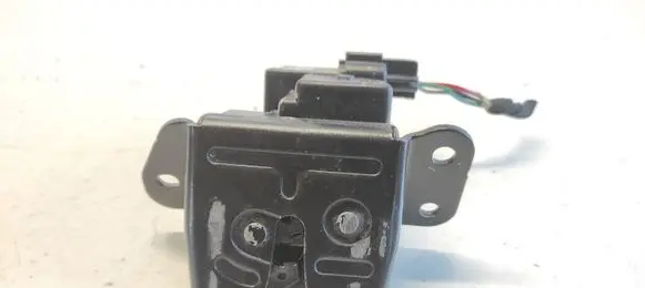 KIA Ceed Tailgate/trunk/boot lock/catch/latch