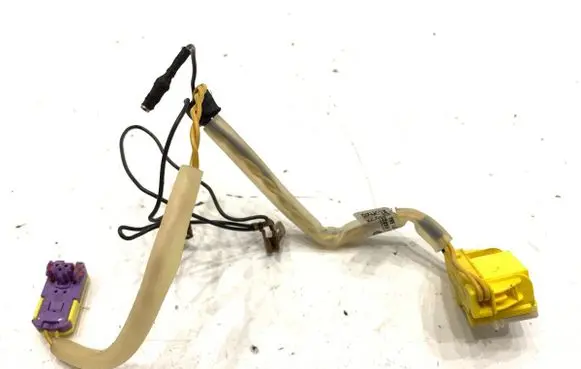 Volkswagen Golf VI Airbag squib ring wiring 5K0971584