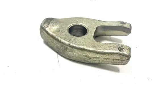Nissan Qashqai Fuel Injector clamp holder