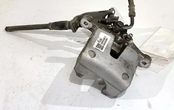 Hyundai i30 Rear brake caliper 58230G4000
