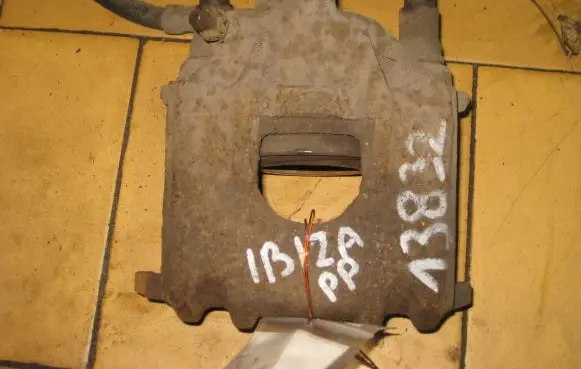 Seat Ibiza II (6k) Front brake caliper