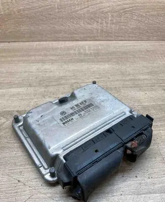 Volkswagen Polo Engine control unit/module ECU 045906019BF 0281011241 WITHPLUG