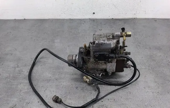 Mercedes-Benz Sprinter W901 W902 W903 W904 Fuel injection high pressure pump A6020708301