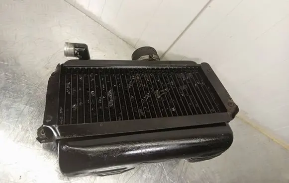 Subaru Impreza I Intercooler radiator Kulersubaru