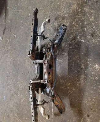 Nissan Qashqai Rear subframe 