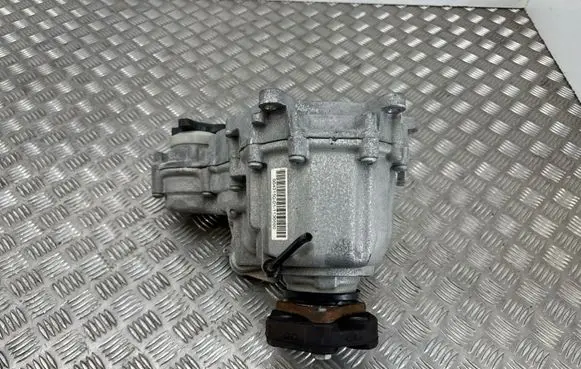 BMW 4 F32 F33 Gearbox transfer box case 8643150