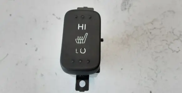Honda CR-V Seat heating switch M33026