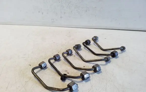 Audi A6 S6 C6 4F Fuel injector supply line/pipe 