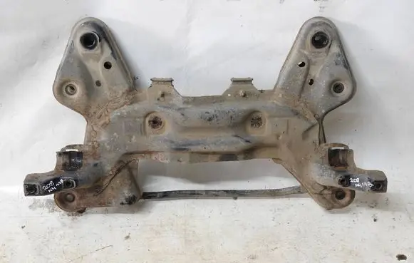 Peugeot 208 Front subframe